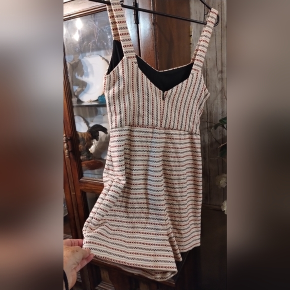 Zara Romper/ Jumpsuit (M) - Picture 5 of 8